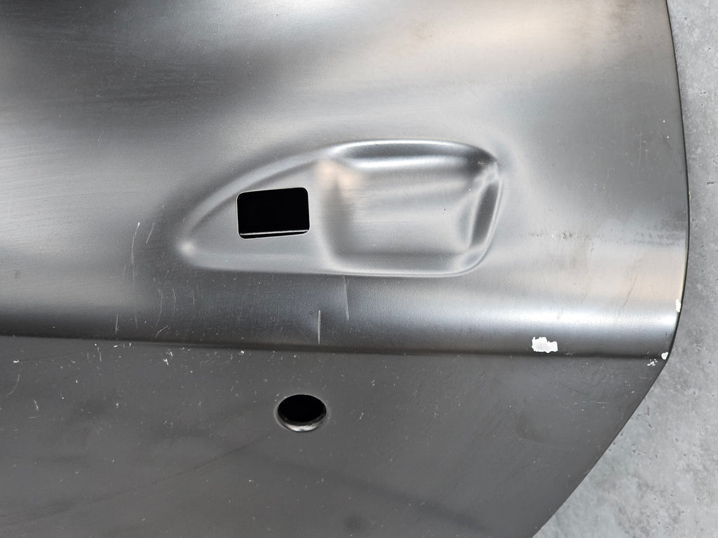 FERRARI F8/ 488 FRONT LEFT DOOR 86089100
