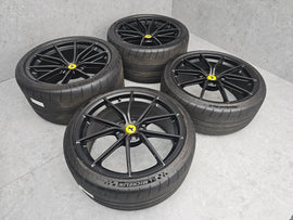 FERRARI 488 PISTA 20