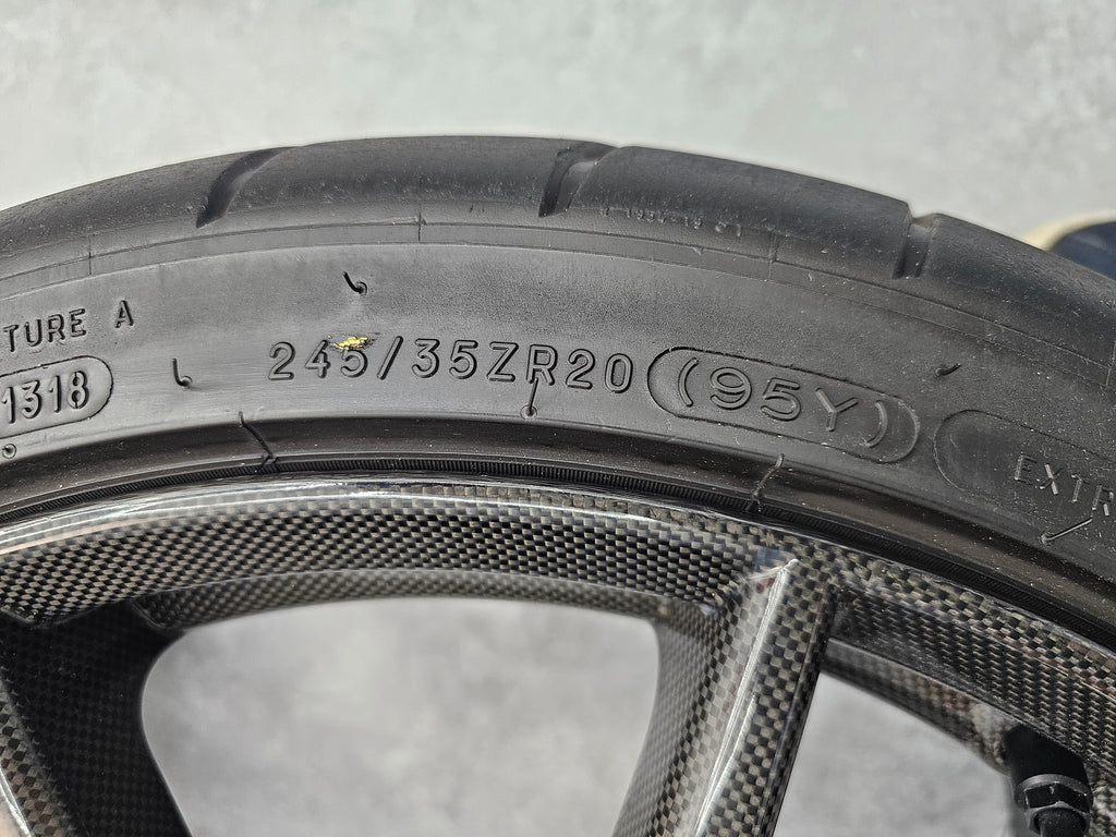 FERRARI 488 PISTA/ F8 CARBON ALLOY WHEELS SET WITH TYRES 70005638