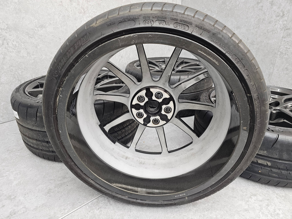 FERRARI 488 PISTA/ F8 CARBON ALLOY WHEELS SET WITH TYRES 70005638