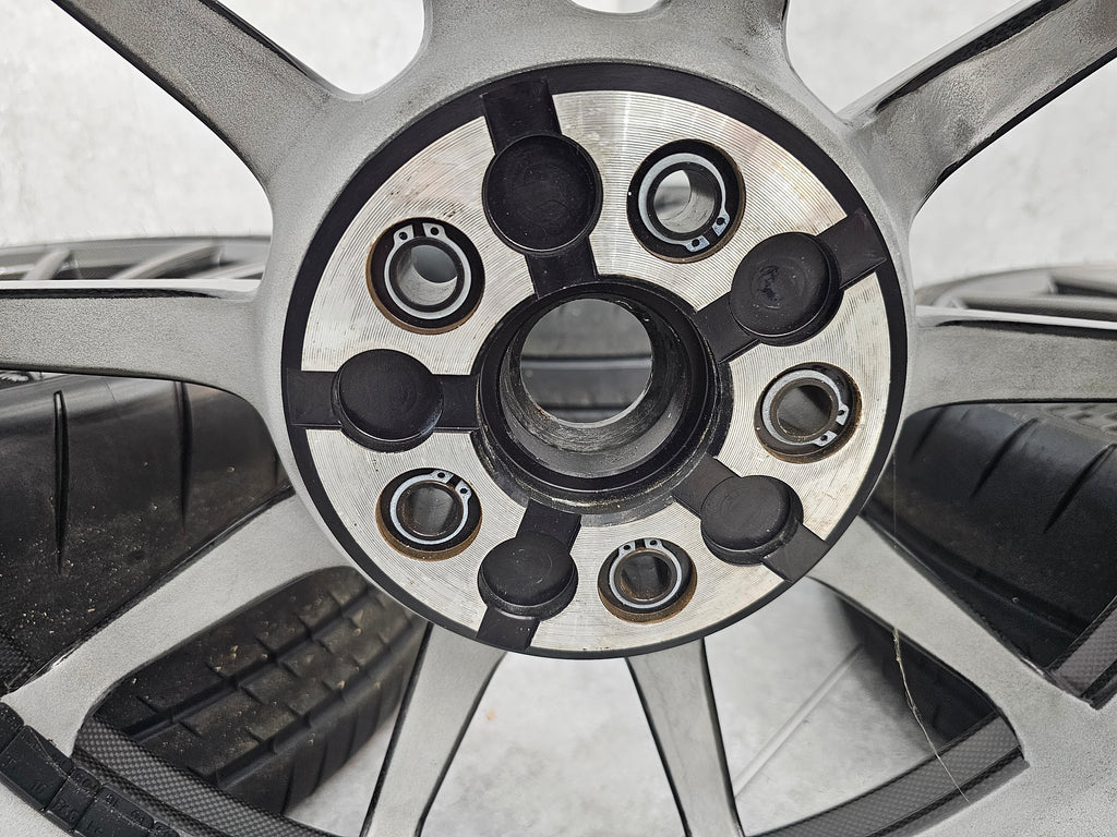 FERRARI 488 PISTA/ F8 CARBON ALLOY WHEELS SET WITH TYRES 70005638