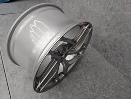 FERRARI 812 FORGED FRONT RIGHT WHEEL LIQUID SILVER 334486
