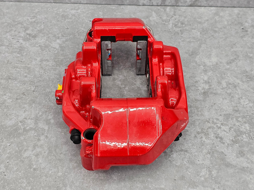 MCLAREN 720S REAR RIGHT 4-POT CERAMIC CALIPER (RED) 14CA065CP