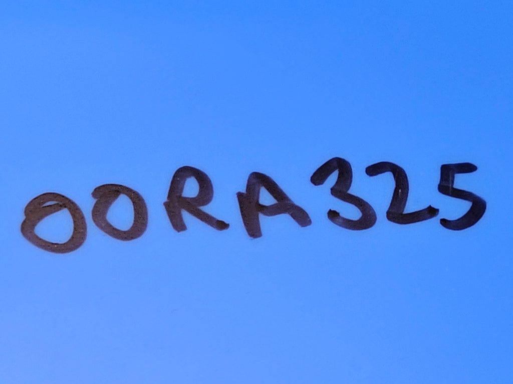 MCLAREN SCREW BTN HD TX 00RA325