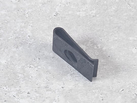 MCLAREN SPIER CLIP NR8 00RB010