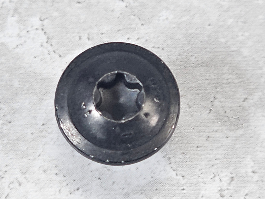 MCLAREN SCREW BTN HD TX 00RA601