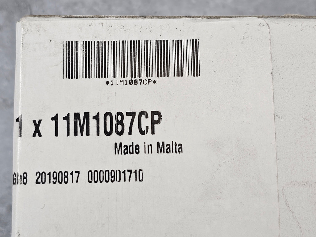 MCLAREN BOOT RELEASE SWITCH 11M1087CP