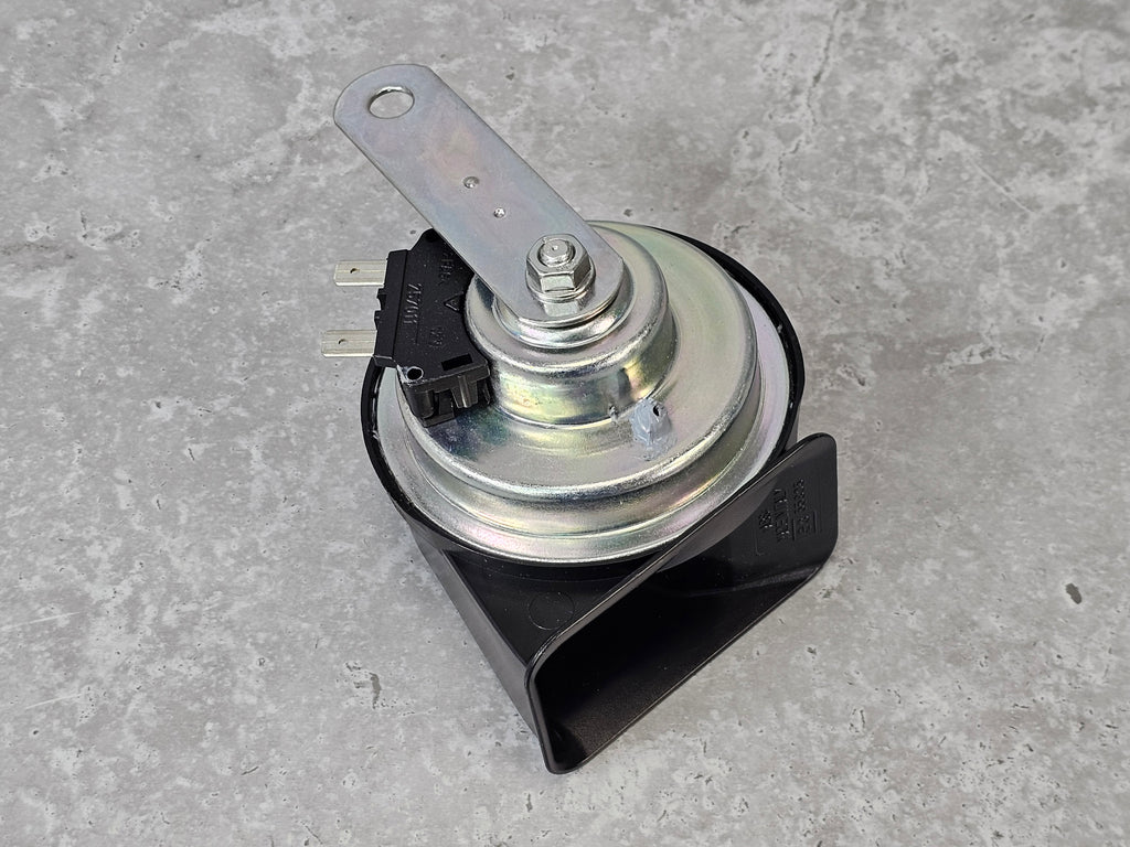 MCLAREN LOW NOTE HORN ASSEMBLY 11M2699CP