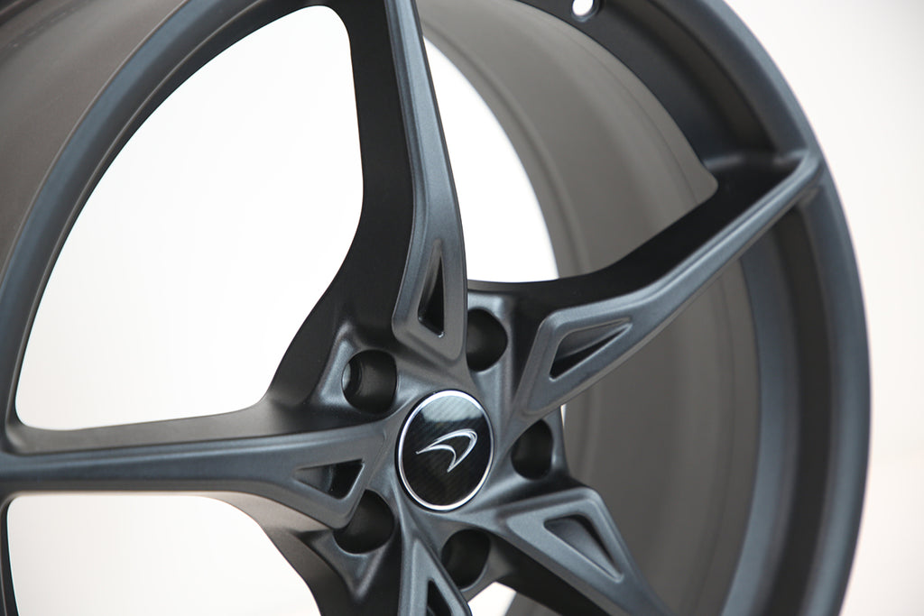 MCLAREN 675LT SUPER LIGHTWEIGHT FRONT LEFT WHEEL 19” 11B1657RP
