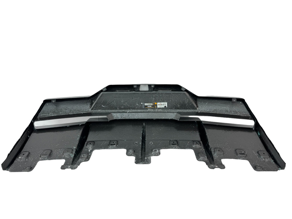 LAMBORGHINI HURACAN STO CARBON REAR DIFFUSER WITH CAMERA -  4T3825503J (GLOSS)