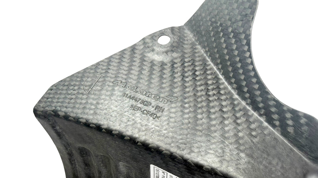 MCLAREN 675LT MSO RIGHT CARBON WHEEL ARCH 11A4478CP