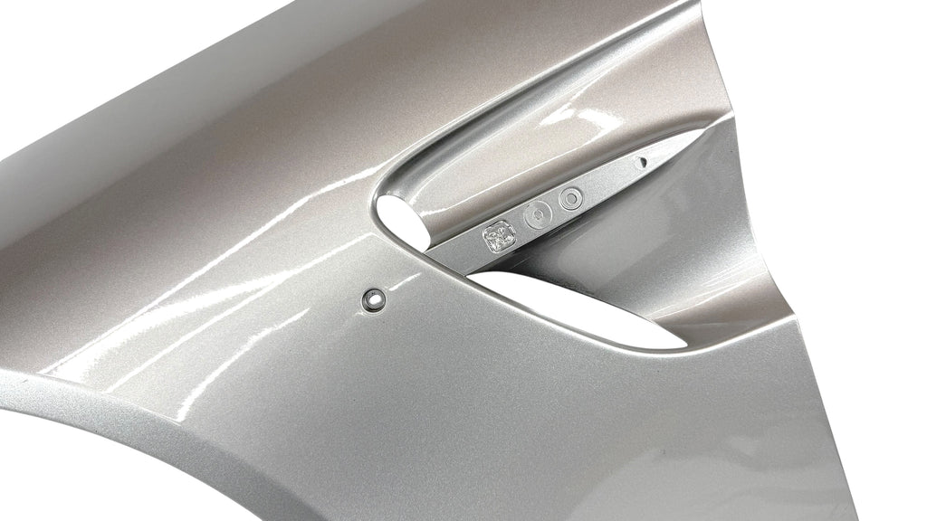 ASTON MARTIN VANTAGE 2024+ FRONT LEFT FENDER RY6316006DB