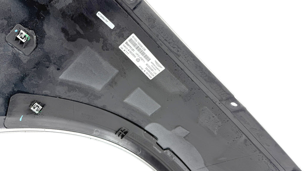 ASTON MARTIN VANTAGE 2024+ FRONT LEFT FENDER RY6316006DB