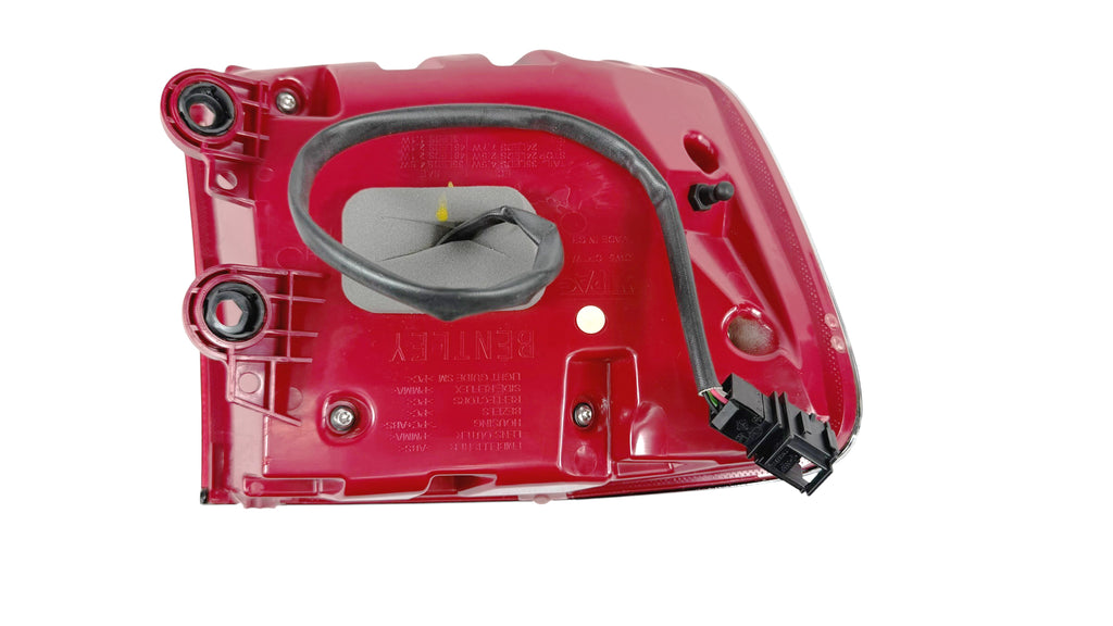 BENTLEY BENTAYGA LEFT QUARTER LIGHT (CHROME TRIM) 36A945095H