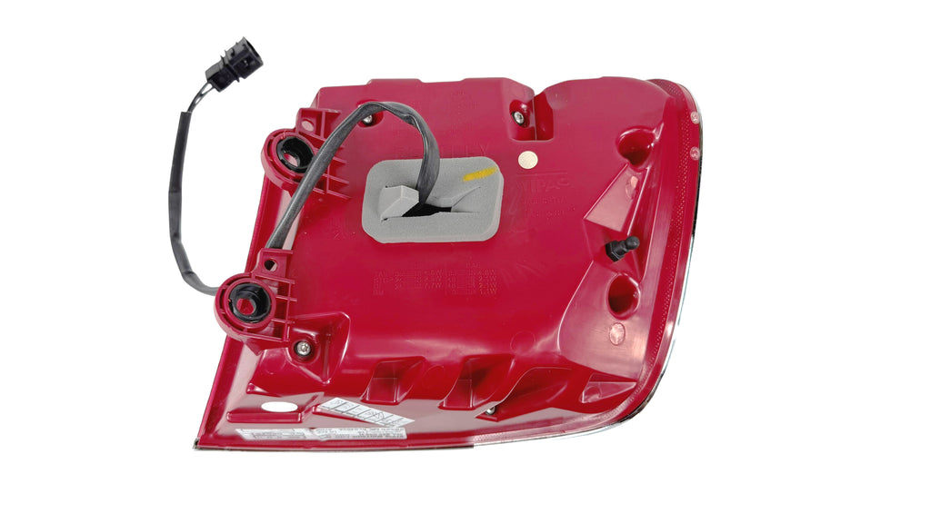 BENTLEY BENTAYGA LEFT QUARTER LIGHT (CHROME TRIM) 36A945095H