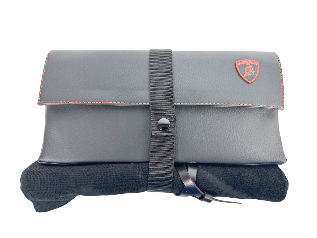 LAMBORGHIN REVUELTO EDITION CARBON CASE INC AFTERCARE PACK