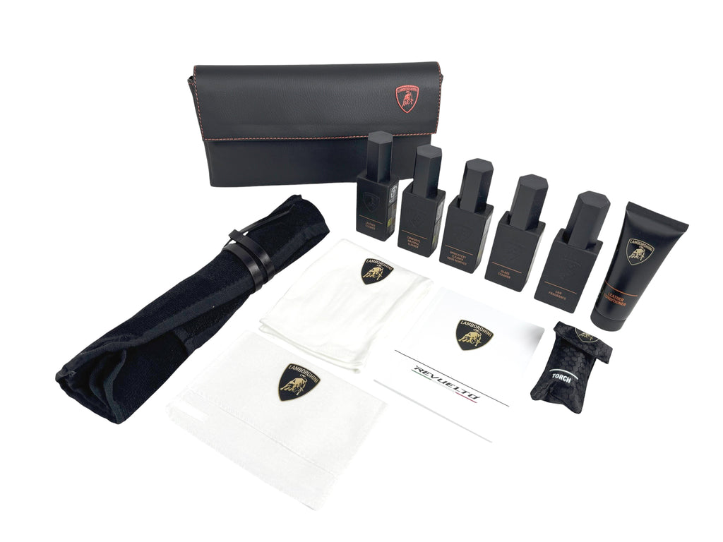 LAMBORGHIN REVUELTO EDITION CARBON CASE INC AFTERCARE PACK