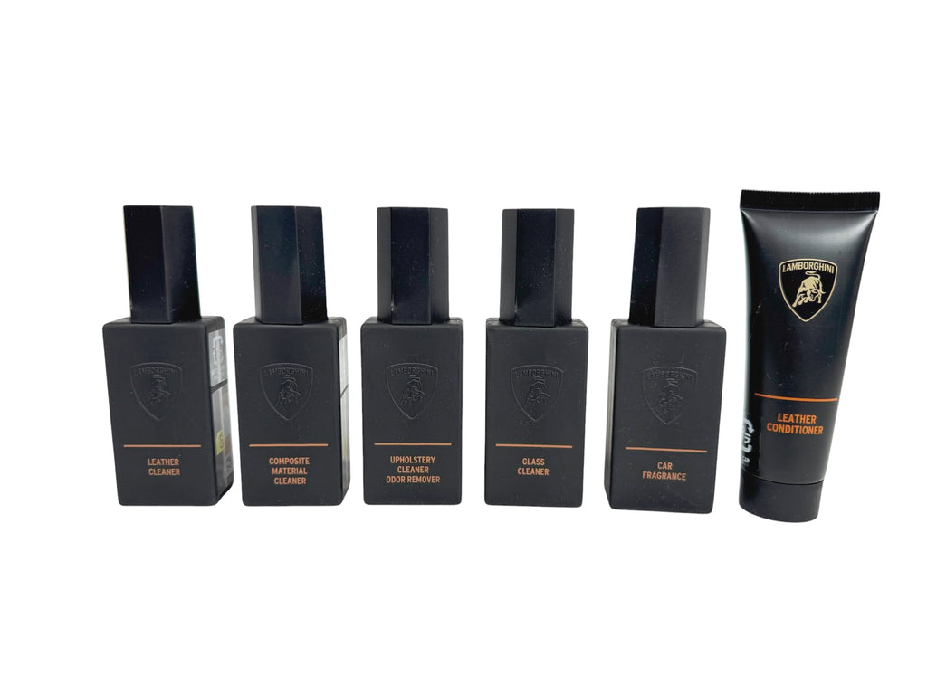 LAMBORGHIN REVUELTO EDITION CARBON CASE INC AFTERCARE PACK