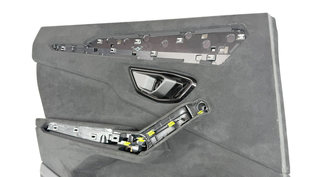 LAMBORGHINI URUS PERFORMANTE/ S ALCANTARA REAR LEFT DOOR CARD 4ML868007001