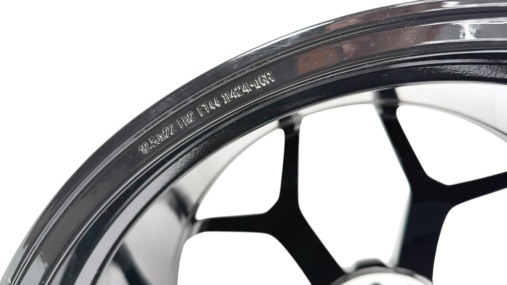 LAMBORGHINI REVULETO REAR ALTANERO WHEEL 12.5X22" 47B601017S