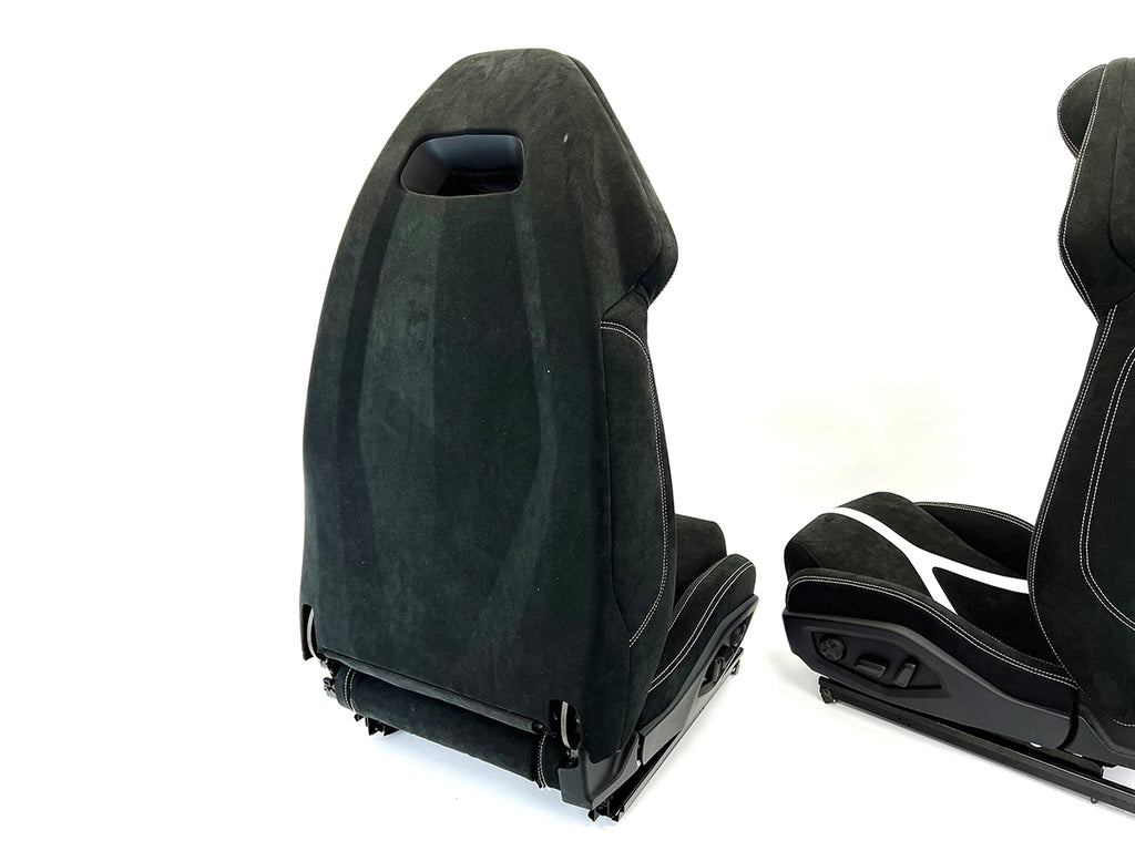 LAMBORGHINI HURACAN PERFORMANTE COMFORT SEATS BLACK/ WHITE 4T0882011B/ 4T0882012B