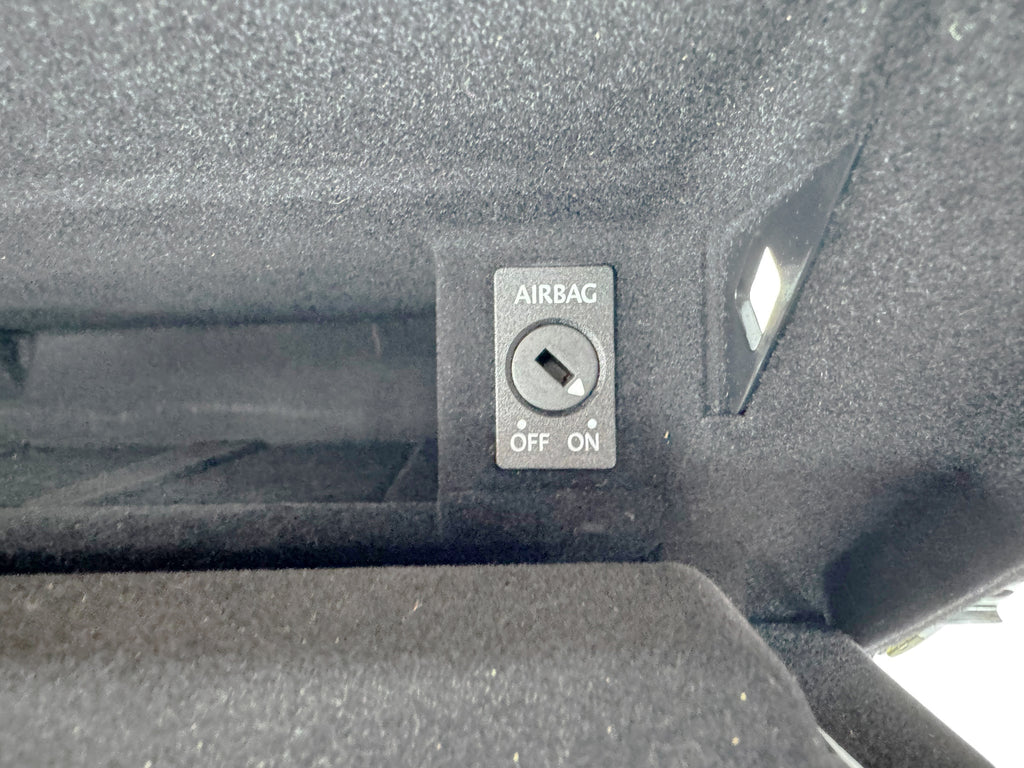 LAMBORGHINI HURACAN GLOVE COMPARTMENT 4T2857096