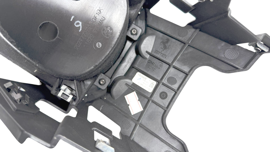 FERRARI ROMA SPIDER CENTRE TUNNEL CONSOLE 902794 812701