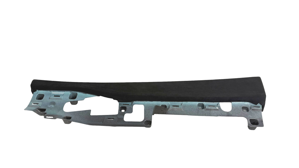 FERRARI SPECIALE 458 COMPLETE RIGHT DOOR MOULDING ALCANTARA 85584302
