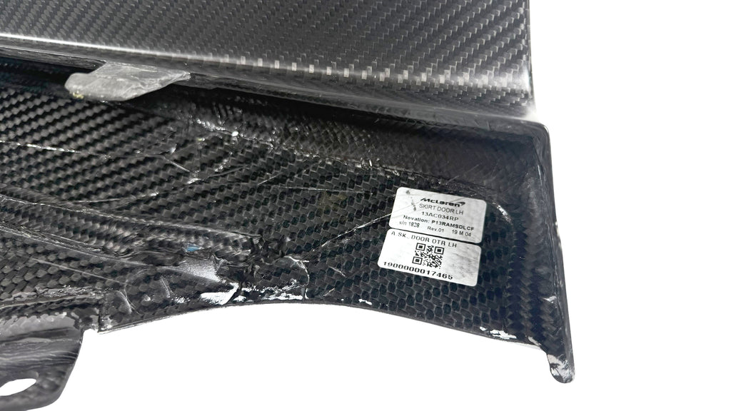 MCLAREN 600LT FRONT LEFT SATIN CARBON SIDE SKIRT 13AC034RP