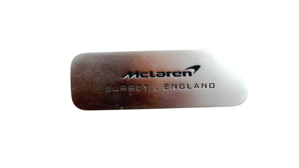 MCLAREN ARTURA BRANDING PLATE 16NA945CP