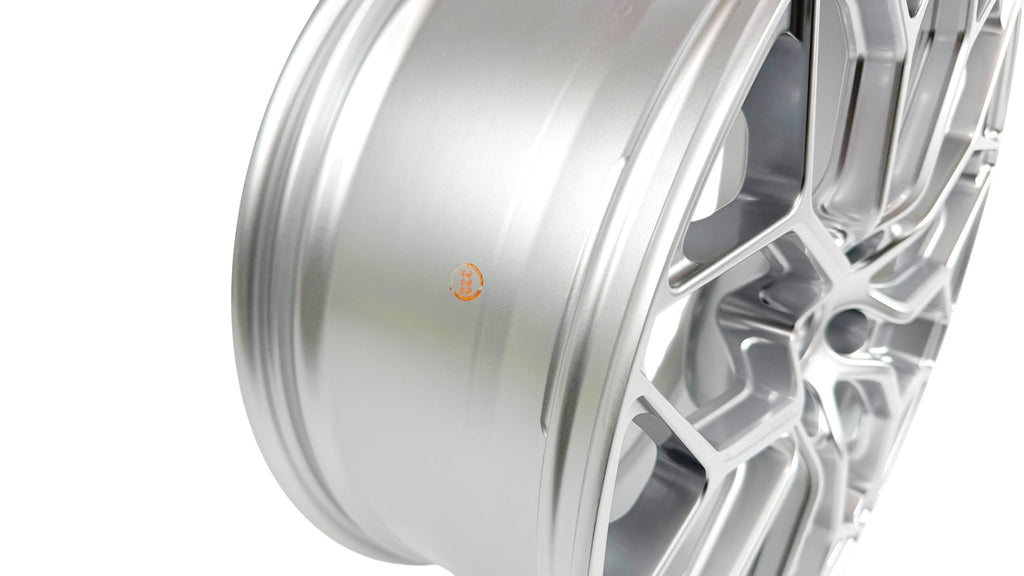 LAMBORGHINI HURACAN NARVI PERFORMANTE FRONT WHEEL SILVER  8.5J X 20" 4T0601017B