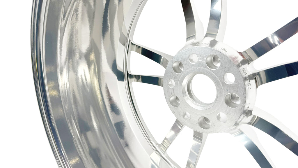 LAMBORGHINI GALLARDO LP570-4 PERFORMANTE FRONT WHEEL 8.5 X19J 400601017DJ