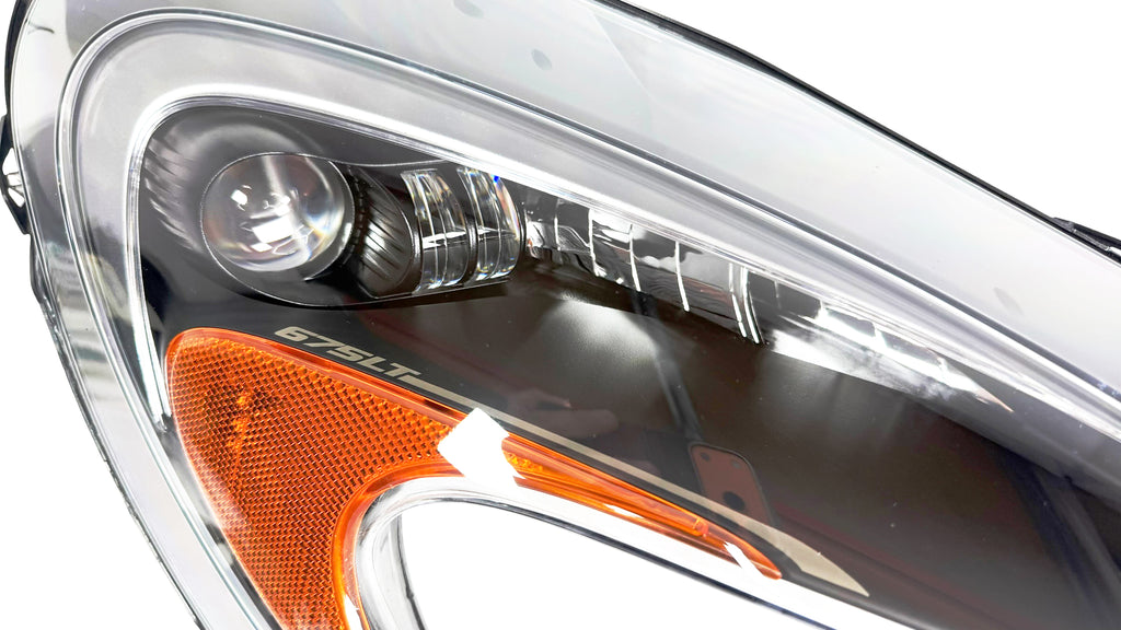 MCLAREN 675LT FRONT RIGHT HEADLIGHT FEDERAL 11A8397RP