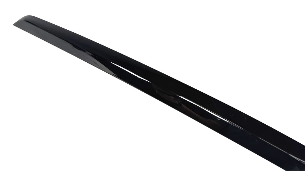 BENTLEY FLYING SPUR REAR RIGHT BUMPER MOULDING BLACK 3SE807472A