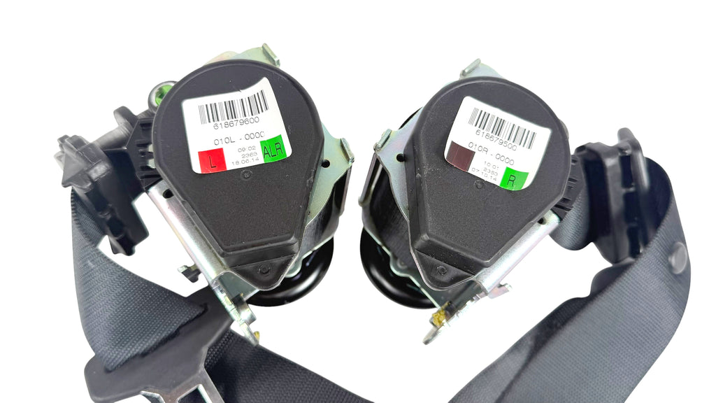 MCLAREN MP4 650S SEATBELTS SET BLACK (RHD) 11N4127CP 11N4128CP