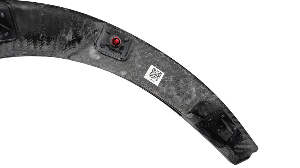 FERRARI PUROSANGUE FRONT RIGHT CARBON WHEEL ARCH 901763