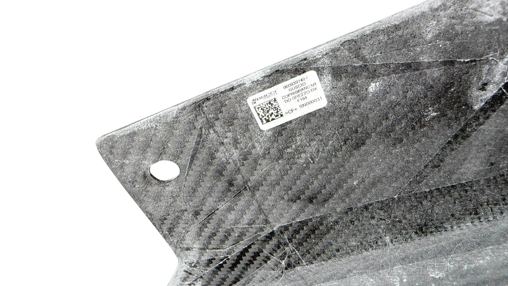 FERRARI PORTOFINO CARBON FIBRE UNDERDOOR SIDE SKIRT SET 70004376