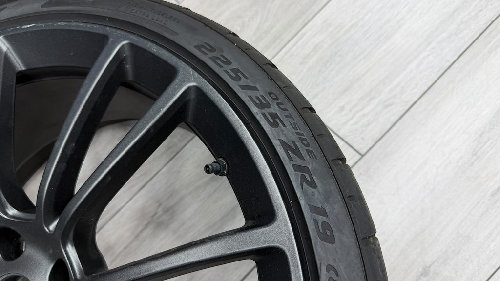 MCLAREN 570S 14-SPOKE FORGED GREY WHEELS AND TYRES 13BA060CP 13BA062CP