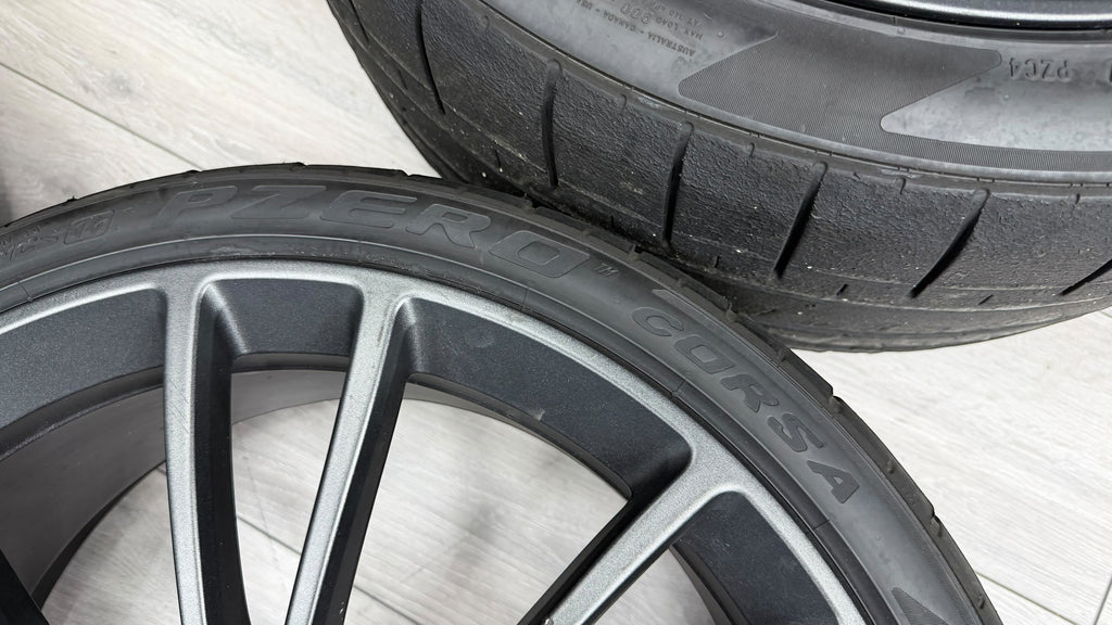 MCLAREN 570S 14-SPOKE FORGED GREY WHEELS AND TYRES 13BA060CP 13BA062CP