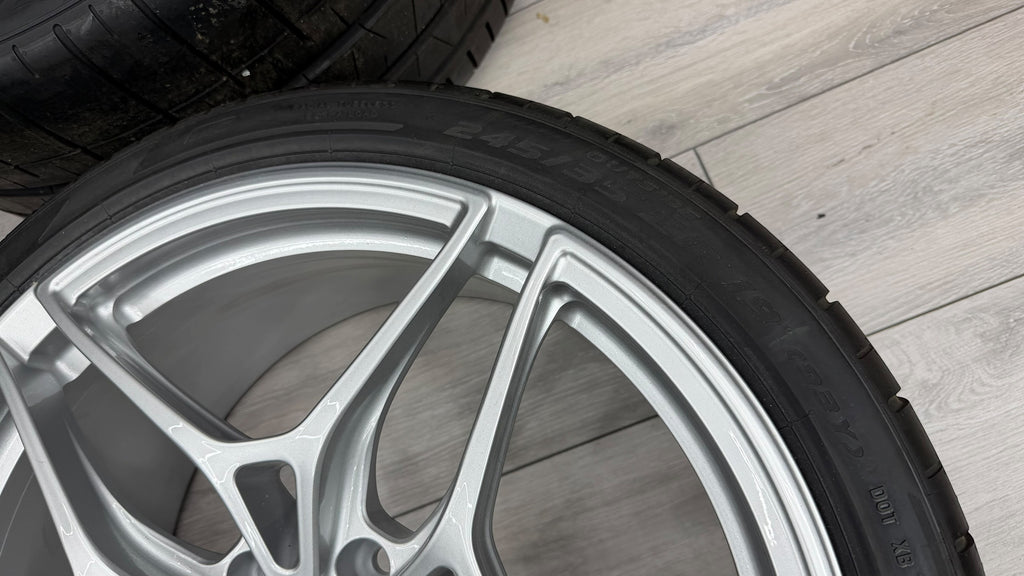 MCLAREN 720S 5-SPOKE LIGHT WEIGHT ALLOY WHEELS SET - SILVER