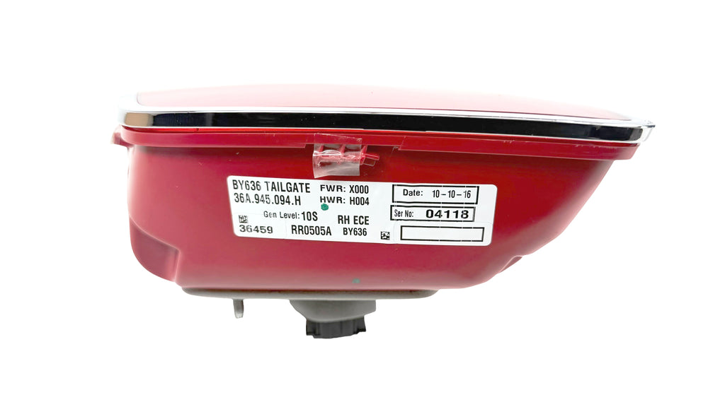 BENTLEY BENTAYGA RIGHT TAILGATE LIGHT (CHROME TRIM) 36A945094H