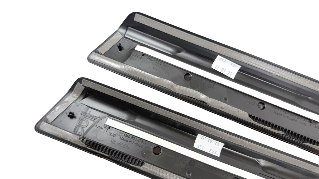 LAMBORGHINI URUS KICK PLATES SET - BLACK 4M0853373A