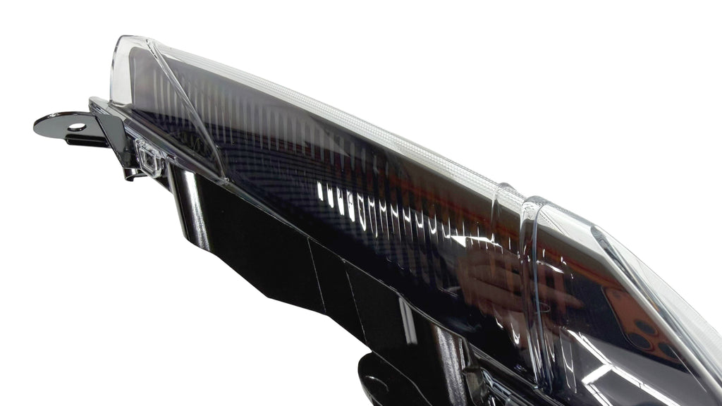 ASTON MARTIN DBX 707 SIDE LIGHT RH  PY-83-15B242-AB