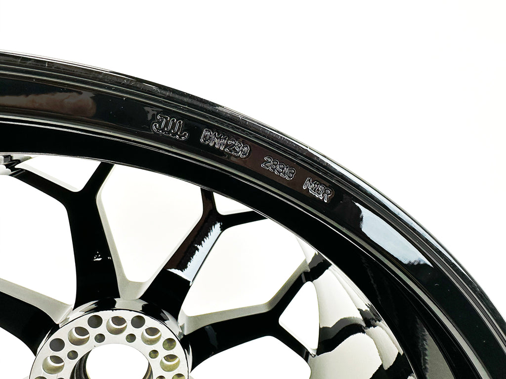 LAMBORGHINI AVENTADOR SVJ REAR WHEEL 470601017BJ