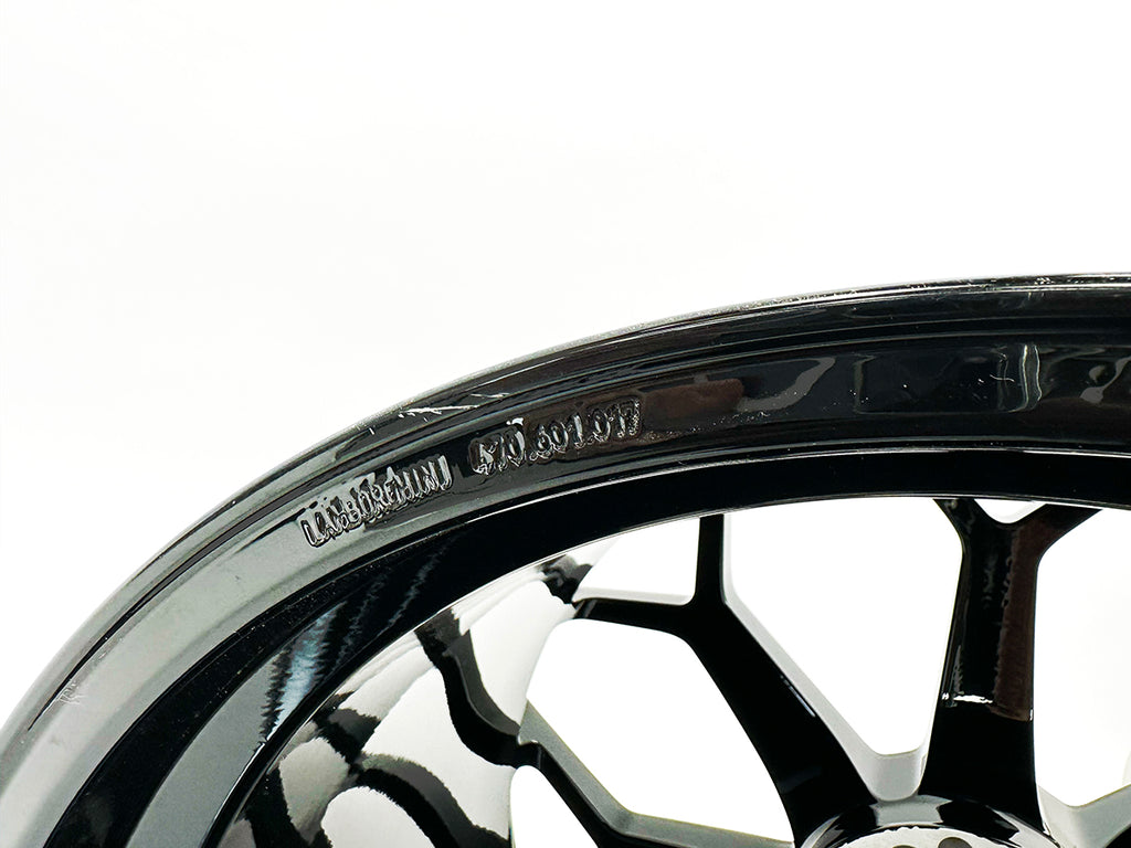 LAMBORGHINI AVENTADOR SVJ REAR WHEEL 470601017BJ