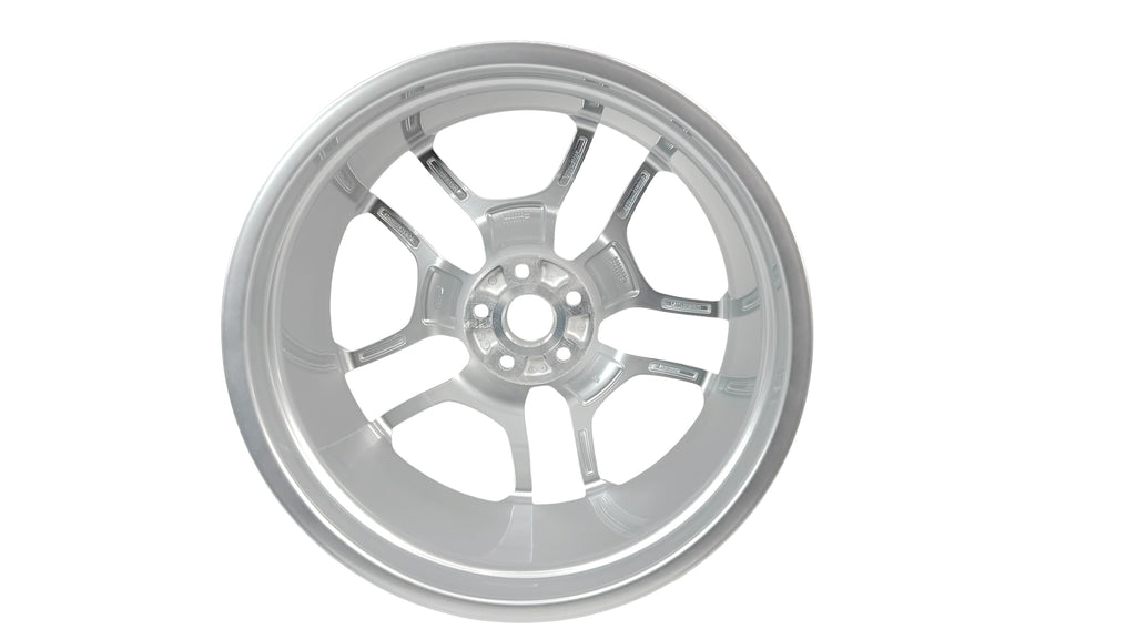LAMBORGHINI HURACAN FRONT WHEEL SILVER  8.5J X 20" 4T0601017