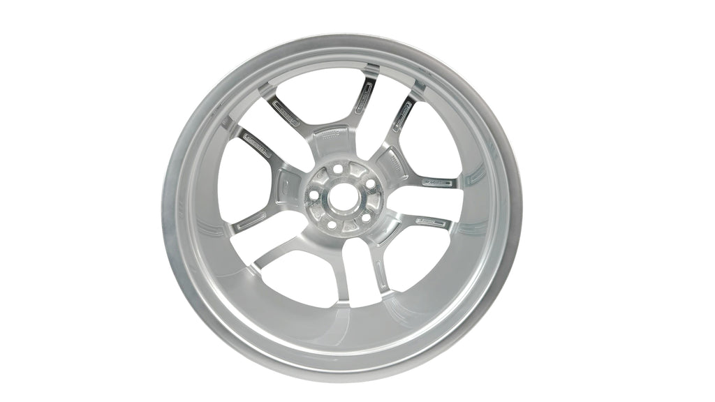 LAMBORGHINI HURACAN FRONT WHEEL SILVER  8.5J X 20" 4T0601017