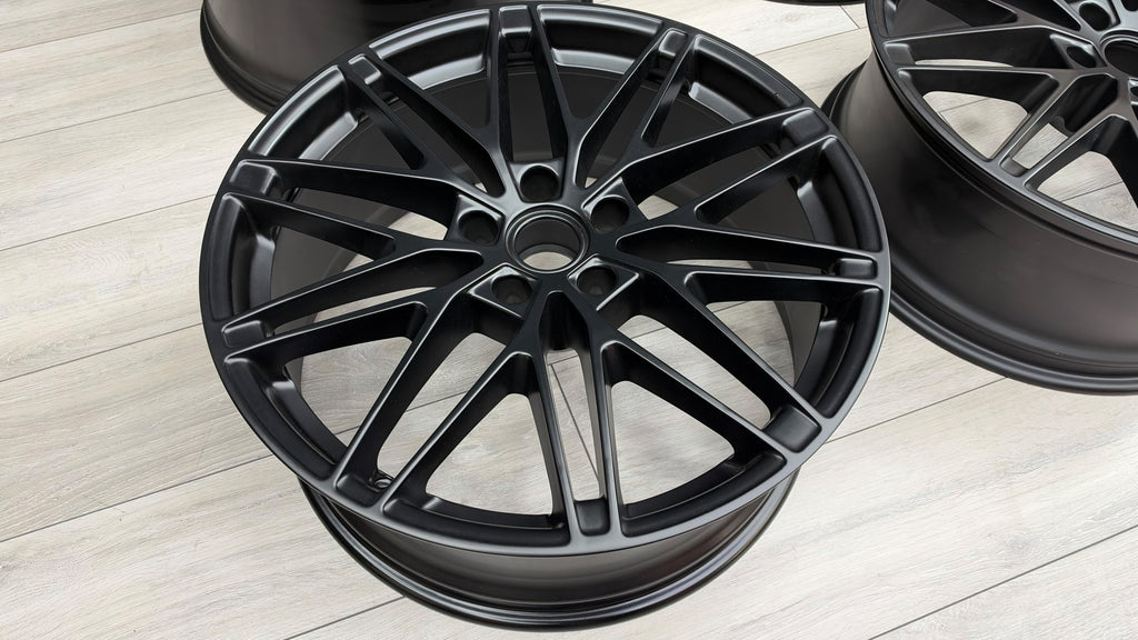 PORSCHE MACAN ELECTRIC 22" RS SPYDER WHEELS 95C601025AD