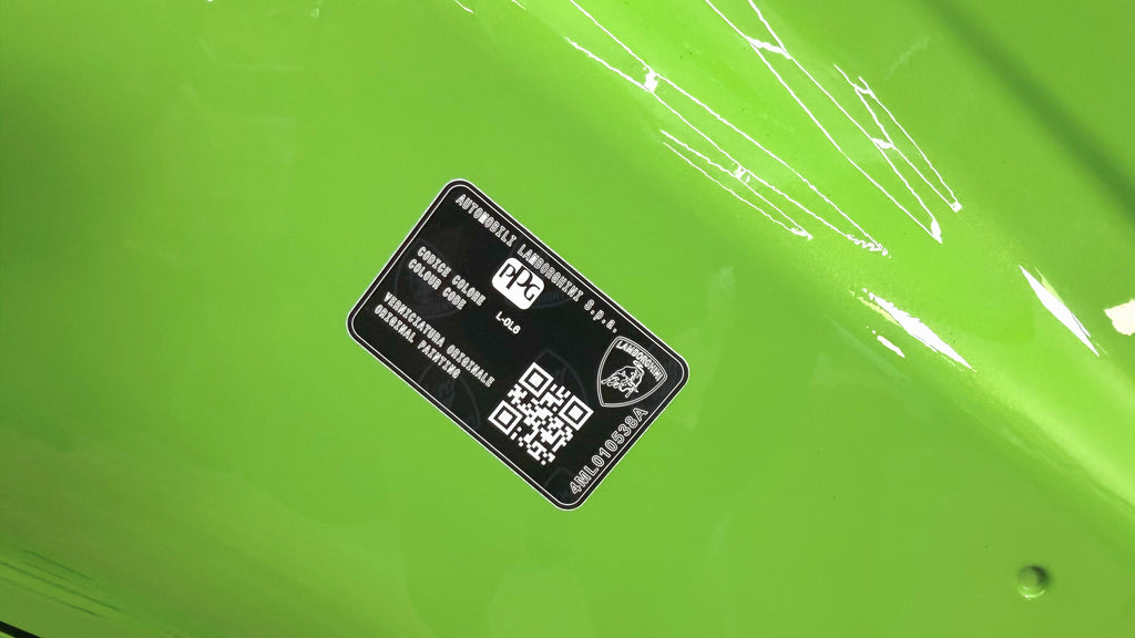 LAMBORGHINI URUS SE BONNET - GREEN - 4ML823029H