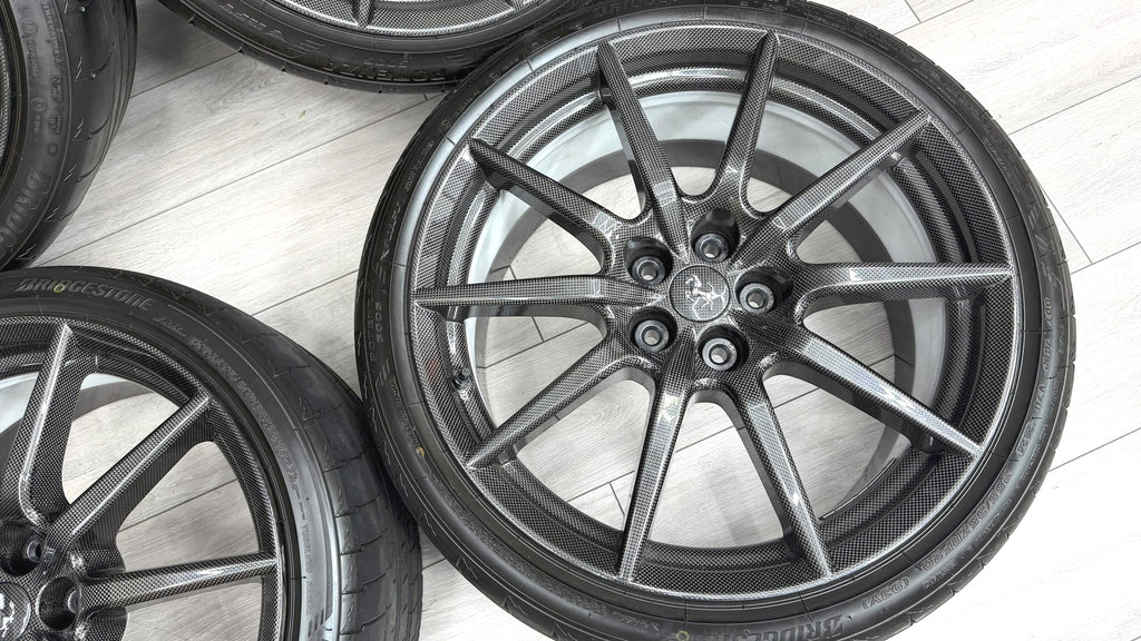 FERRARI SF90-XX CARBON ALLOY WHEELS SET WITH TIRES 764246/ 764245